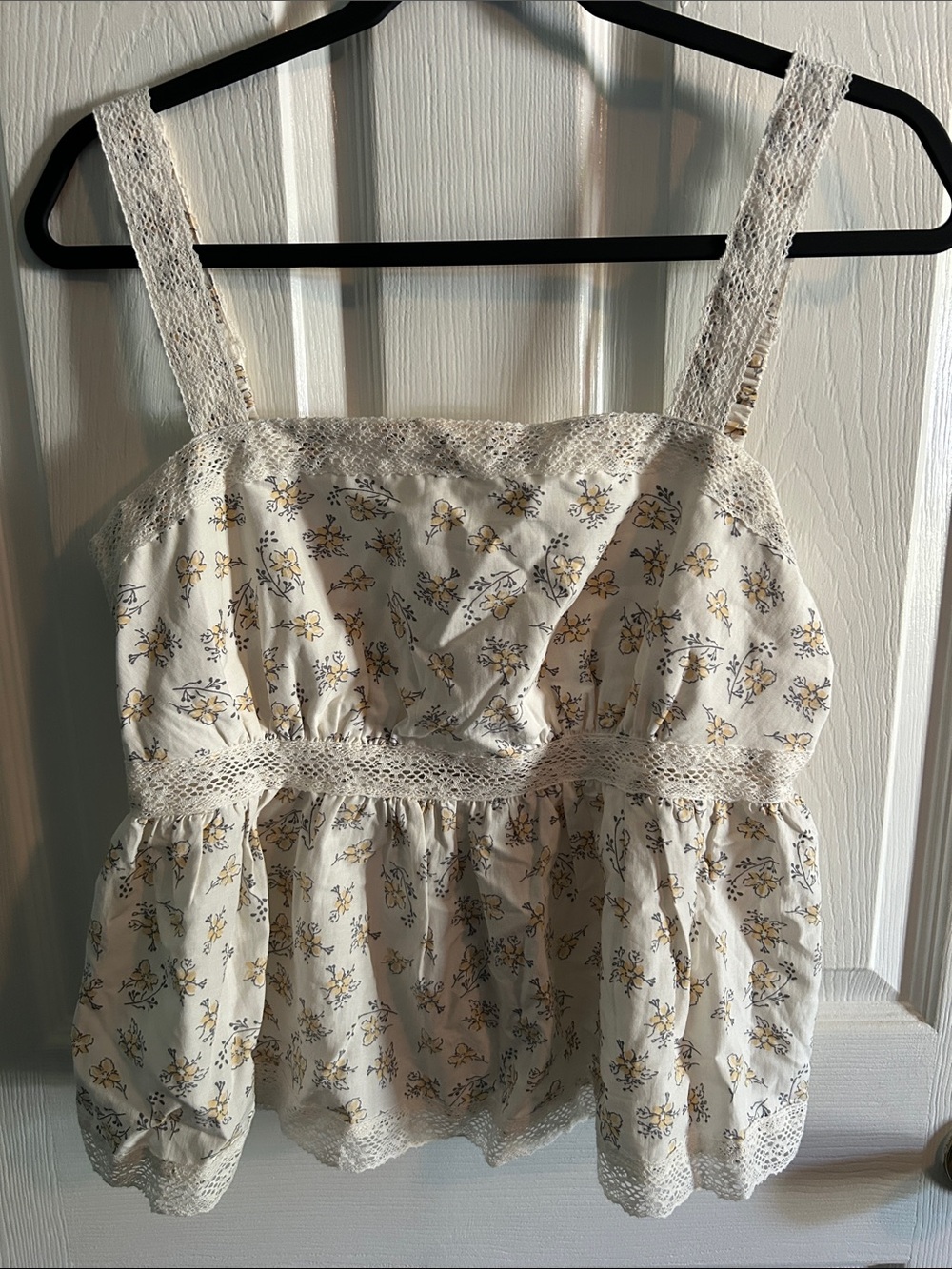 Celebrity Pink Ivory Floral Print Crochet Lace Detail Flare Hem Babydoll